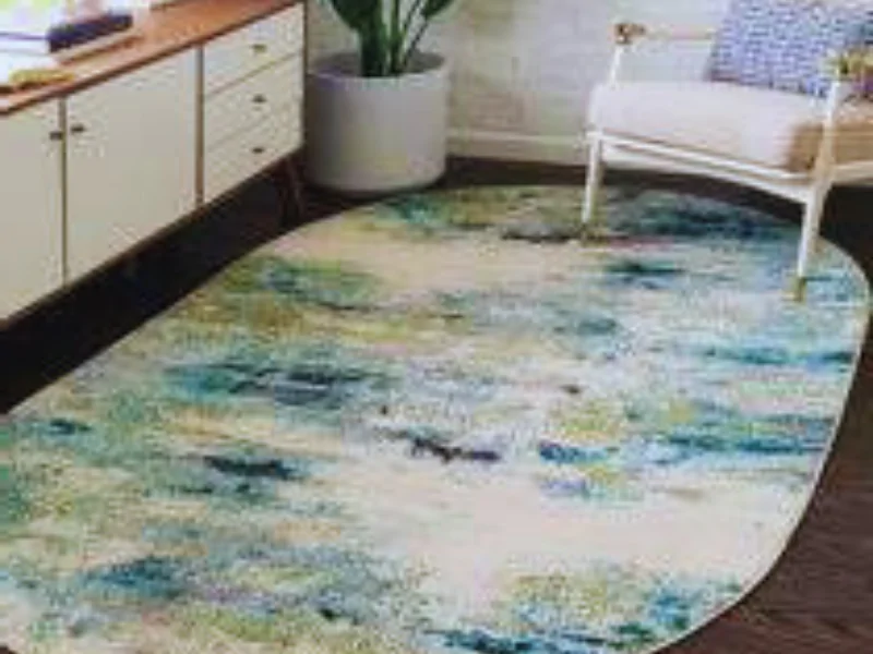 Oval area rug